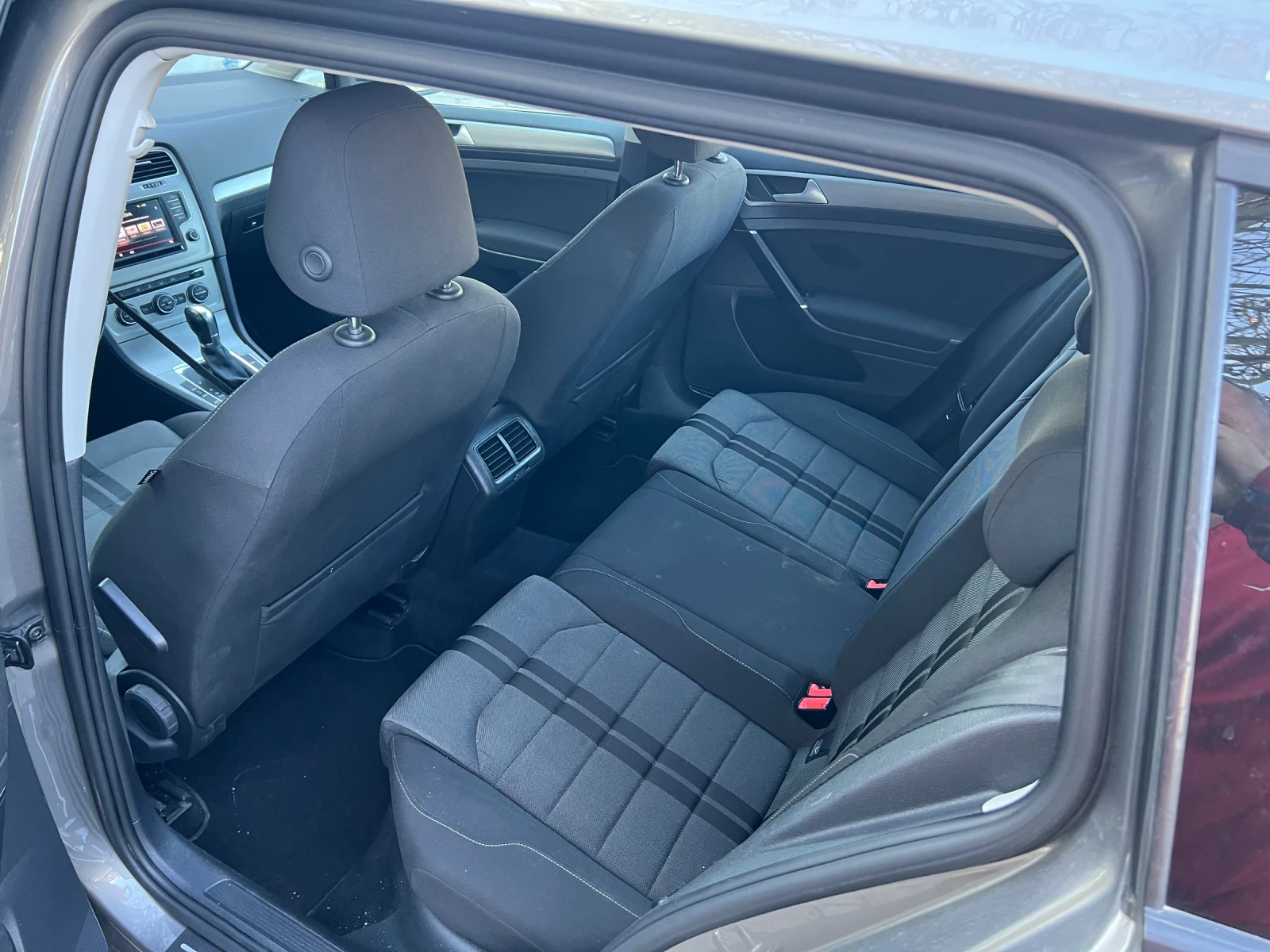 VW Golf 2.0.150.DSG - изображение 7