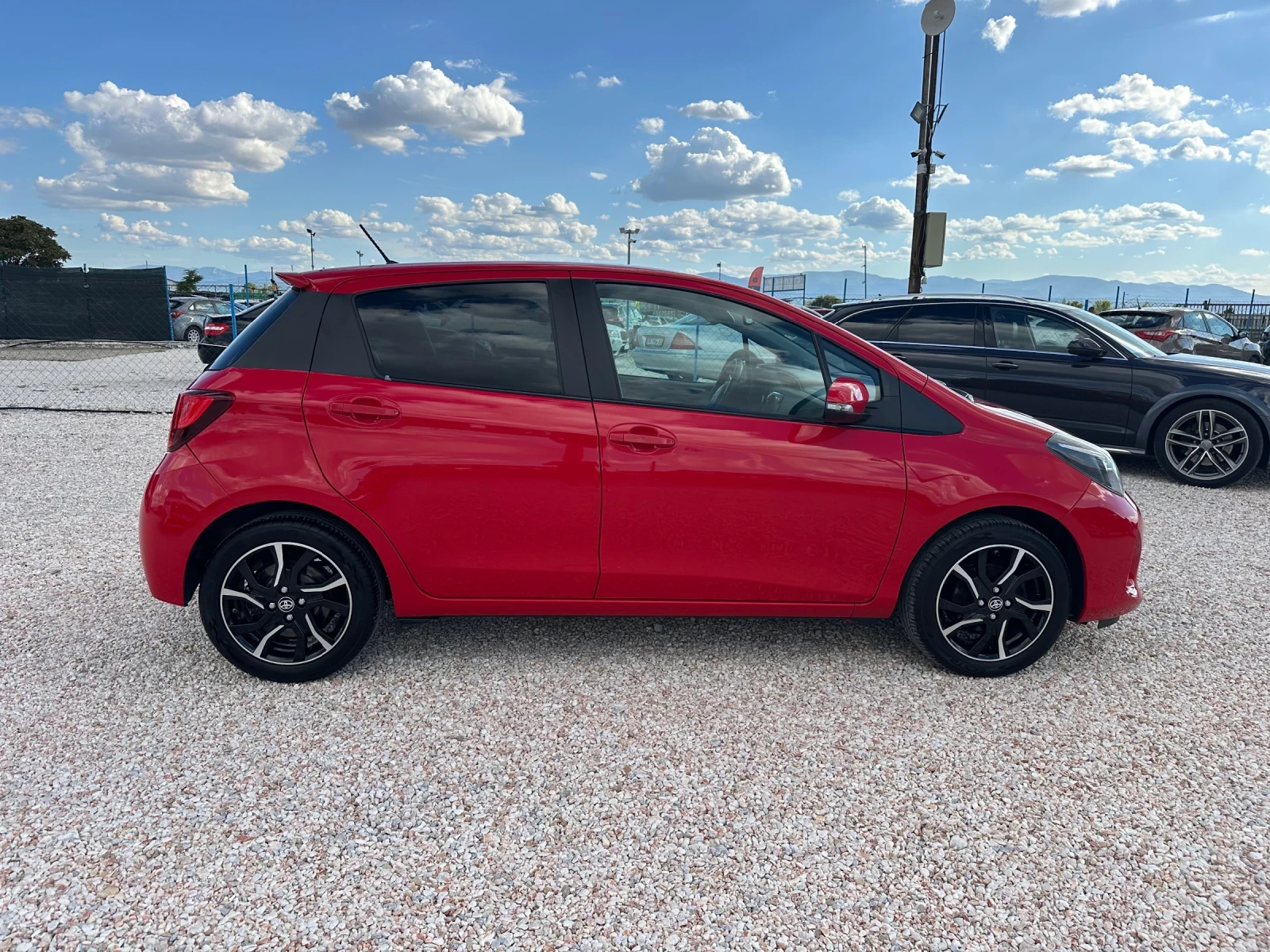 Toyota Yaris 1.33 ТОП!99 к.с - изображение 8