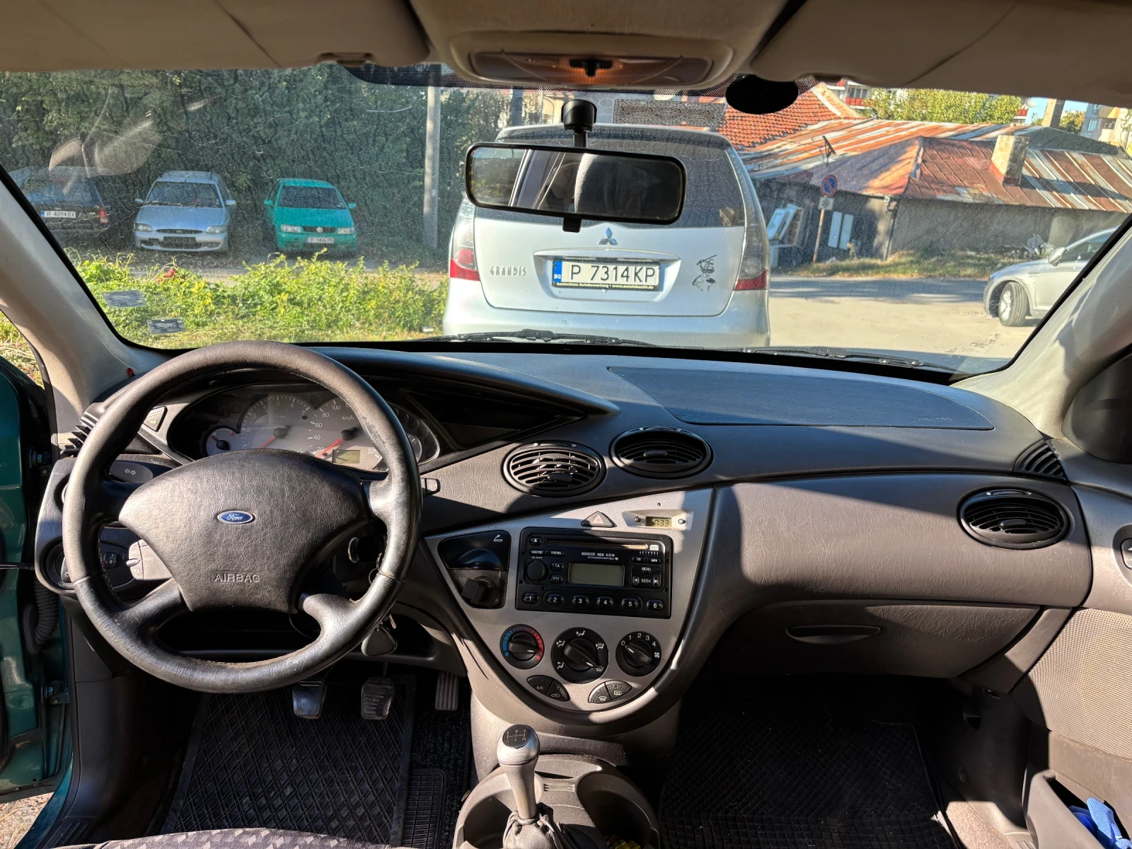 Ford Focus 1.6 I - изображение 9