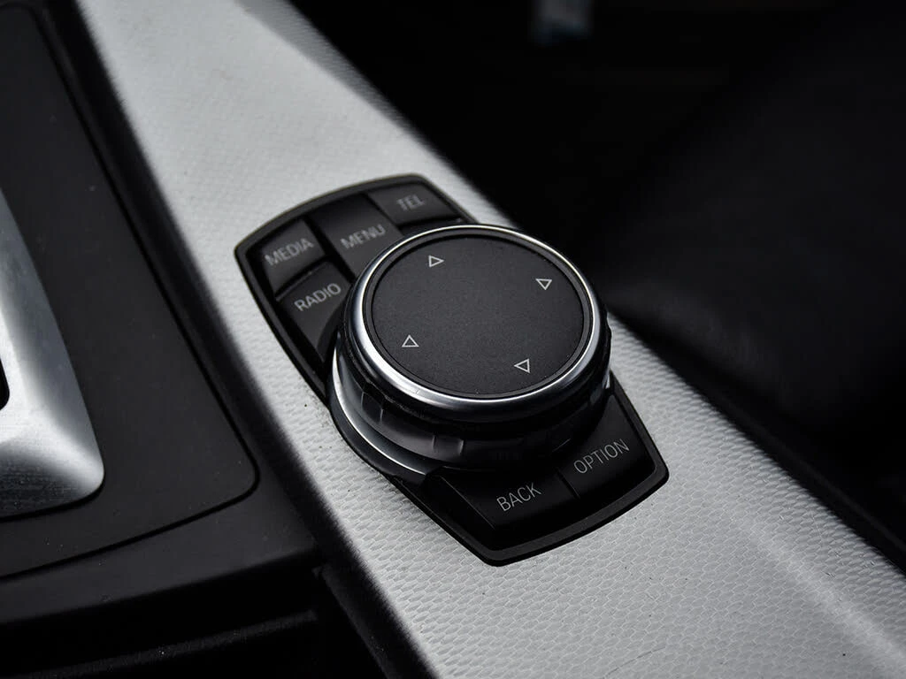 BMW 335 *  *    *   *  | Mobile.bg   14