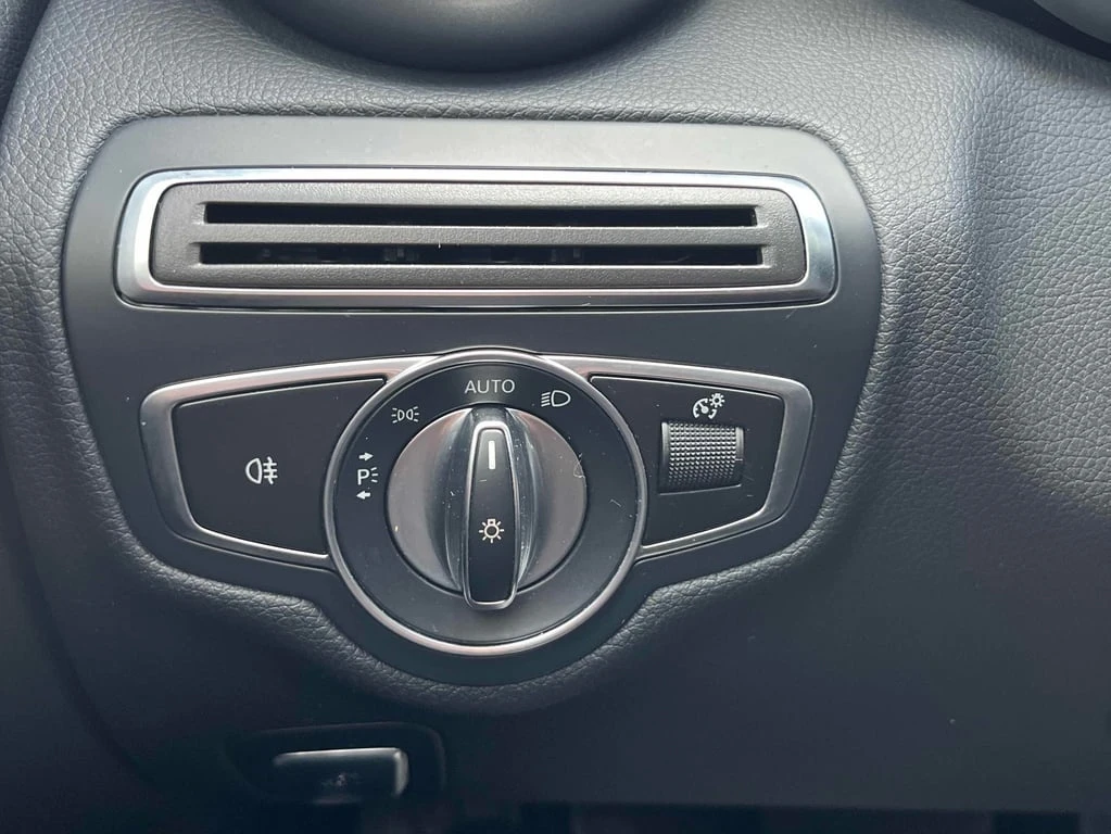 Mercedes-Benz C 300 * CARFAX * ��� ������������ ������ | Mobile.bg � ����������� 11