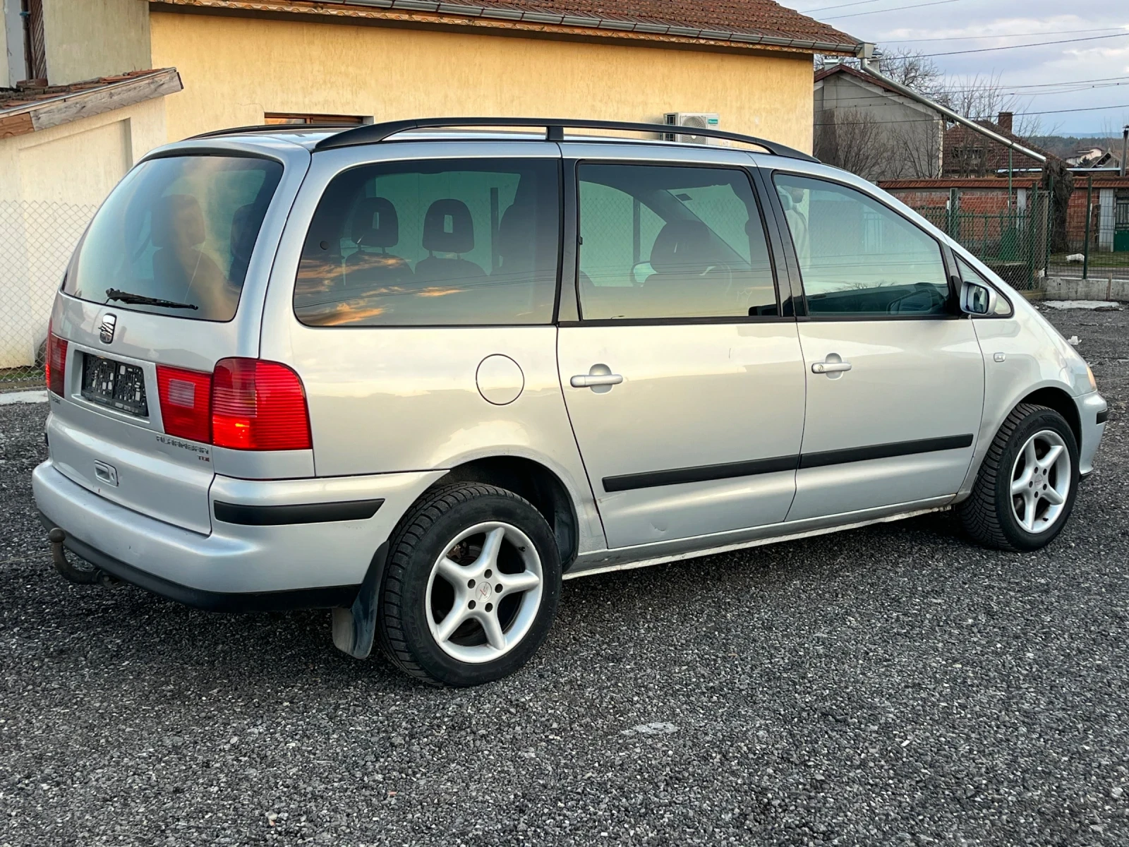 Seat Alhambra 1.9TDI 116кс 7 места - изображение 5