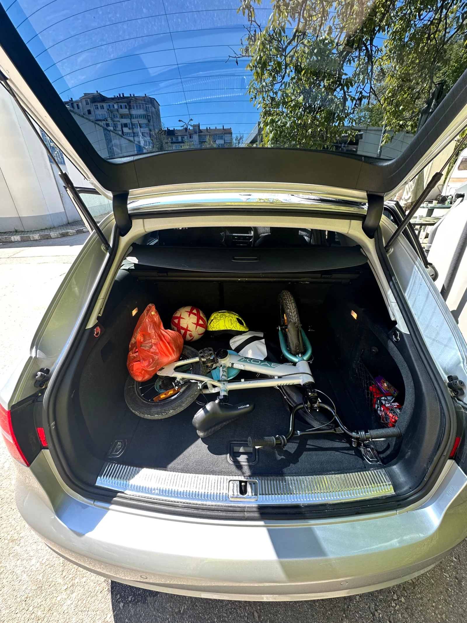 Audi A4  B8.5 Facelift 2.0 TDI, снимка 17 - Автомобили и джипове - 54277259