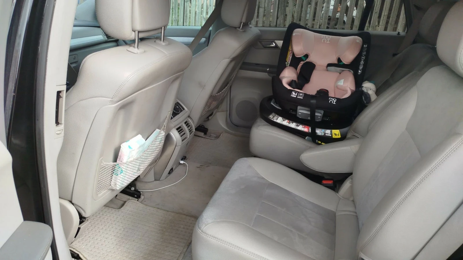 Mercedes-Benz R 320, снимка 9 - Автомобили и джипове - 54301991