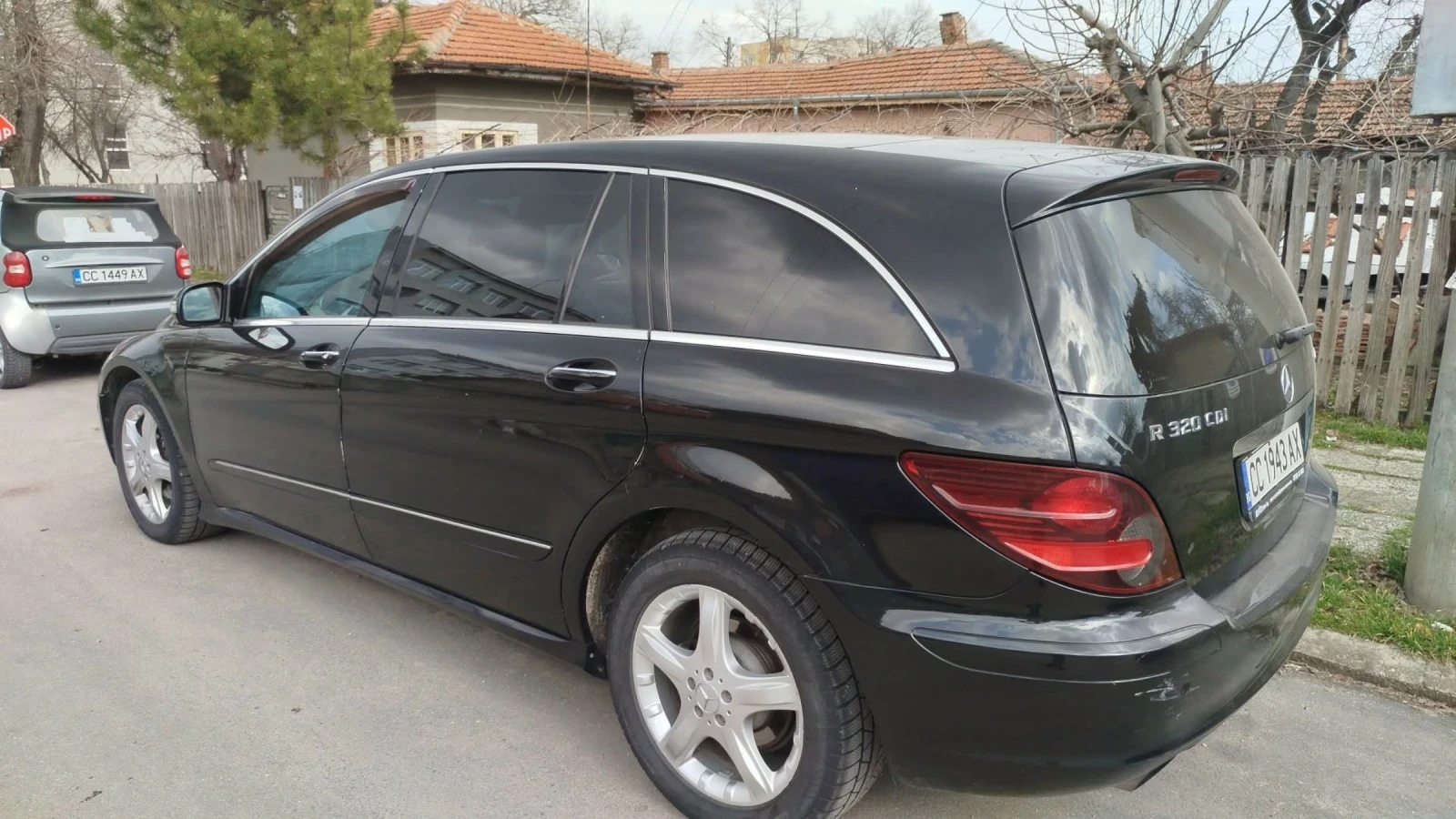 Mercedes-Benz R 320, снимка 2 - Автомобили и джипове - 54301991