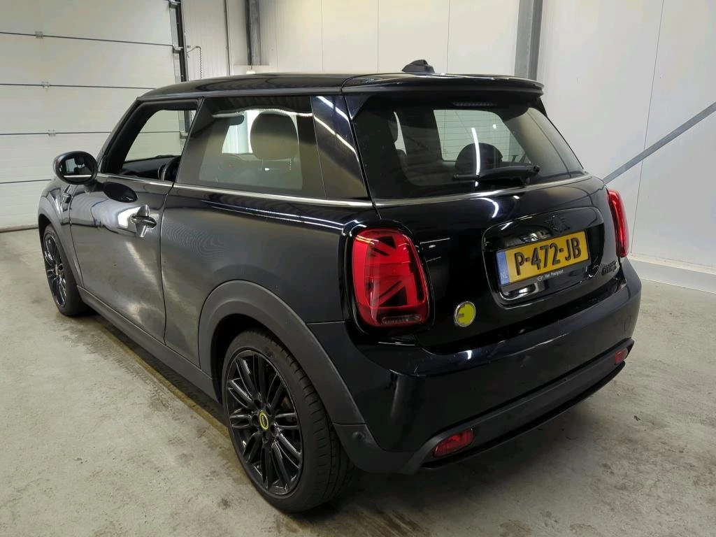 Mini Cooper 3 Doors, снимка 4 - Автомобили и джипове - 54356597