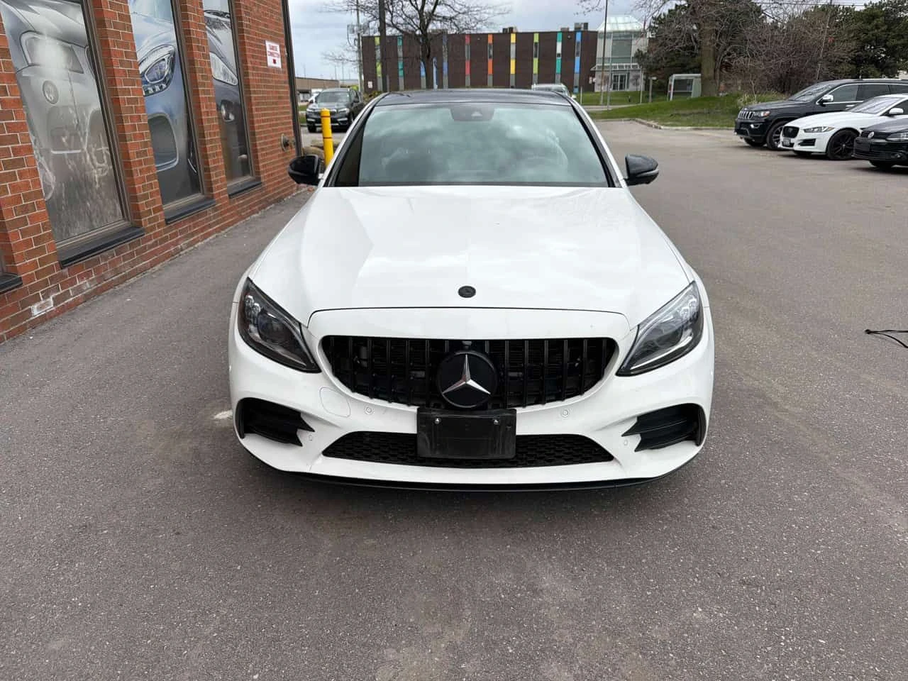 Mercedes-Benz C 43 AMG 4MATIC/ПАНОРАМА/360/BURMESTER/ВТОРИ ГУМИ И ДЖАНТИ, снимка 2 - Автомобили и джипове - 54393655