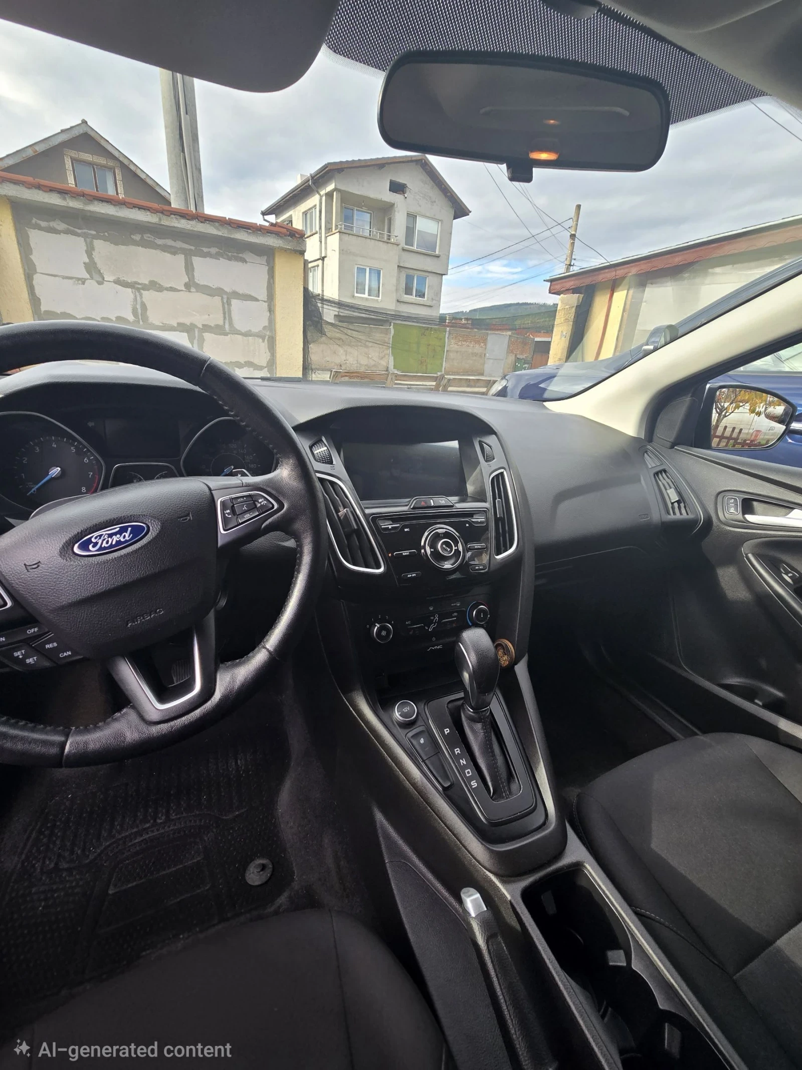 Ford Focus 2.0 SE, снимка 10 - Автомобили и джипове - 54403840