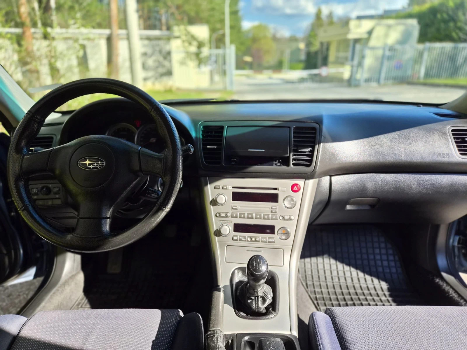 Subaru Legacy 2.0 Бензин/Газ, снимка 5 - Автомобили и джипове - 54457389