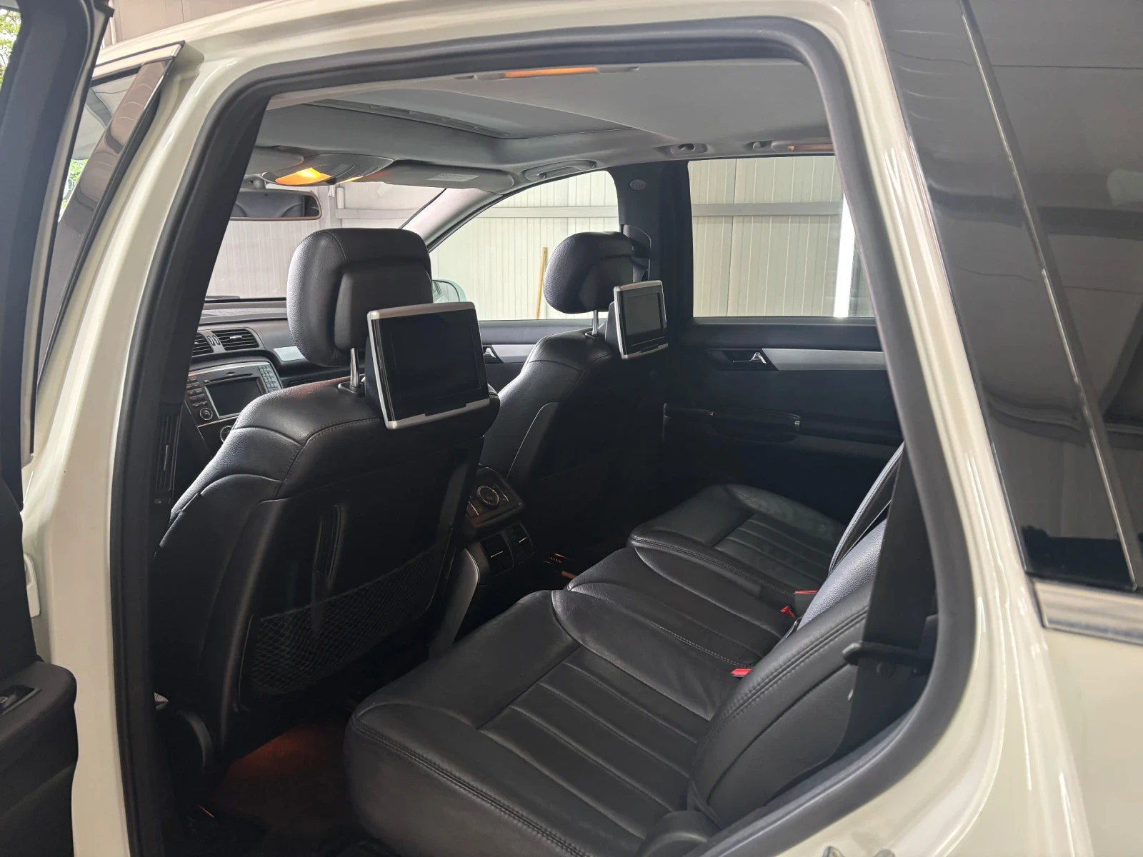 Mercedes-Benz R 350, снимка 6 - Автомобили и джипове - 55094093
