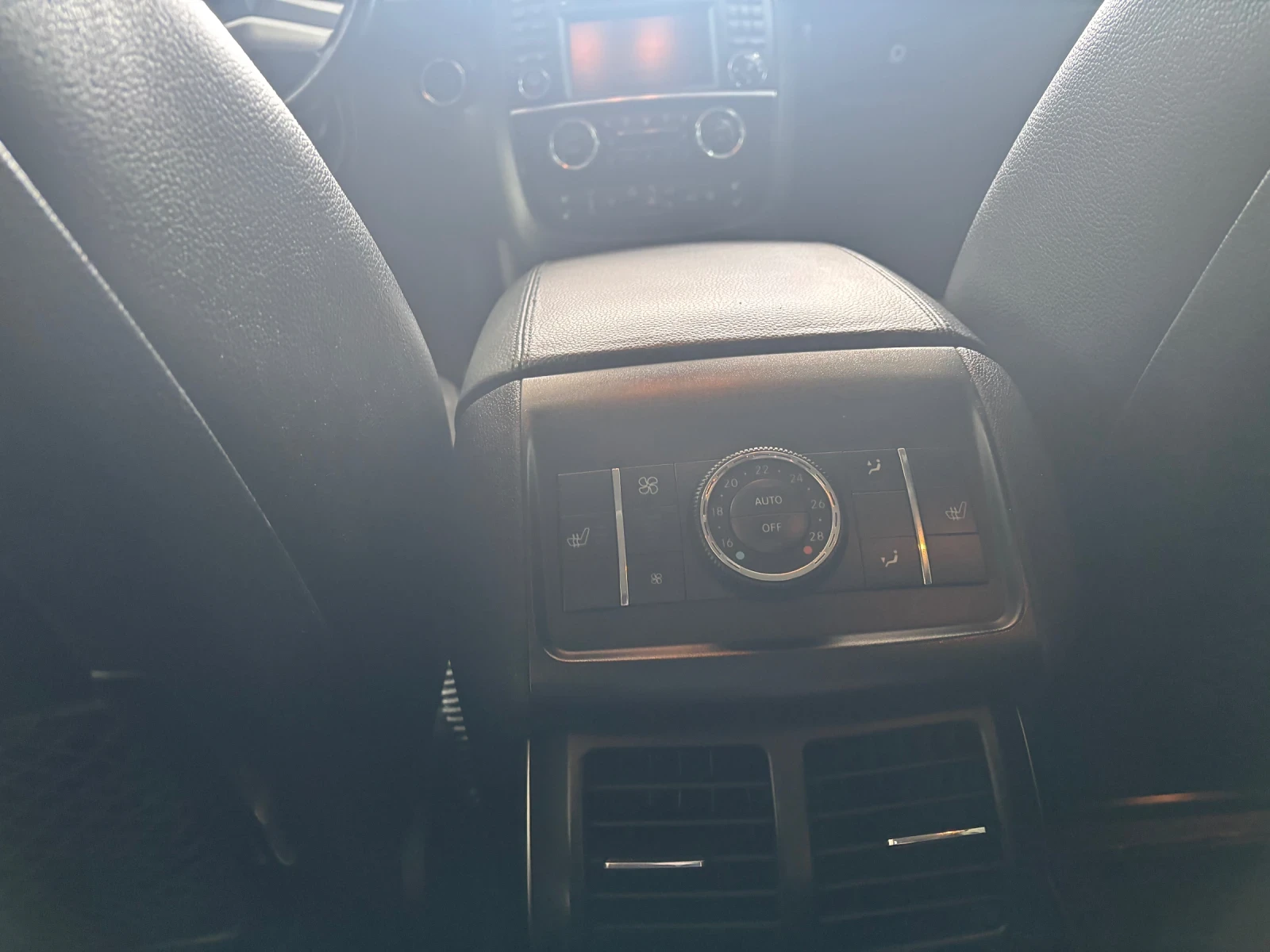 Mercedes-Benz R 350, снимка 13 - Автомобили и джипове - 55094093
