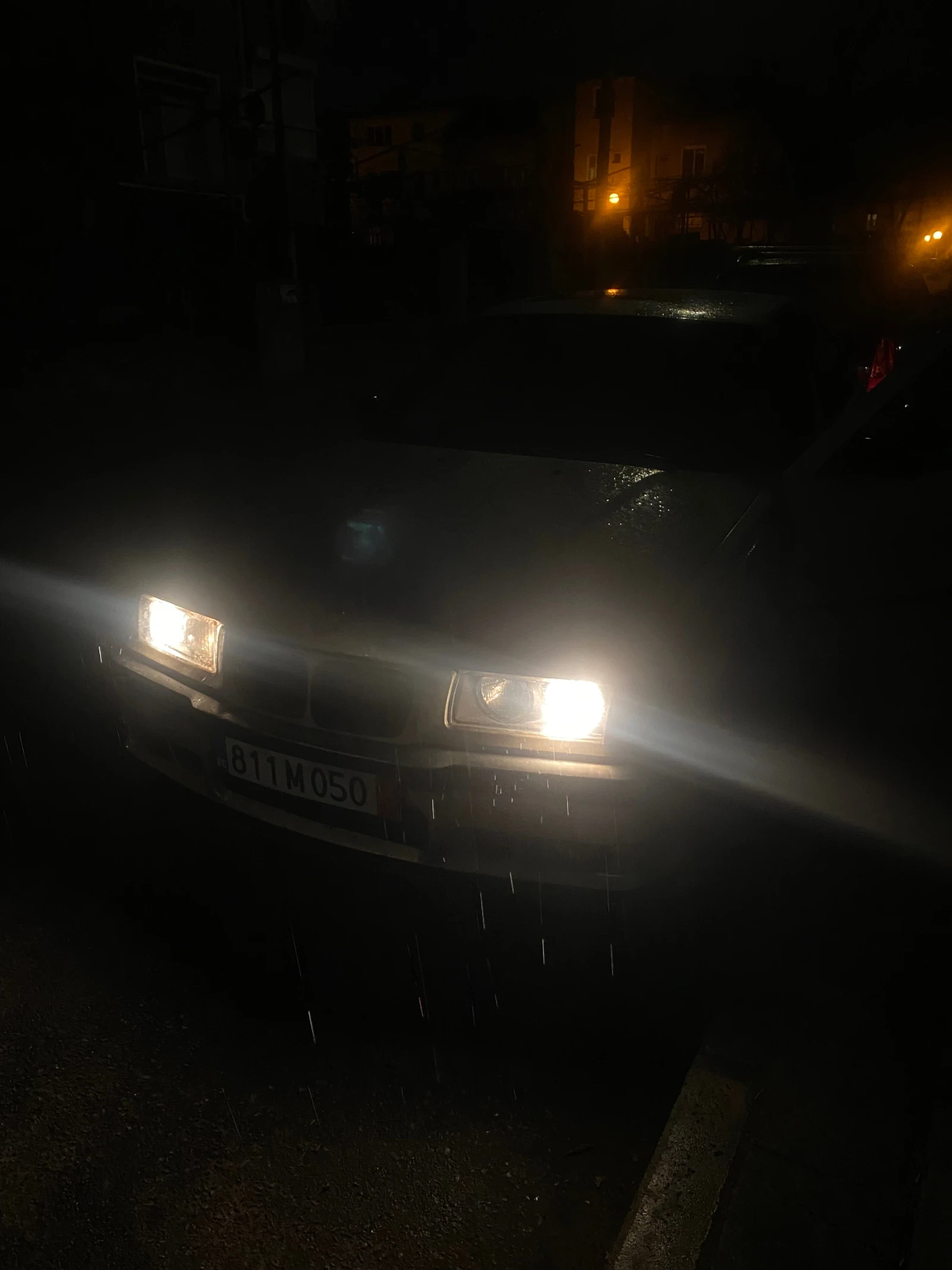 BMW 316, снимка 5 - Автомобили и джипове - 55568438