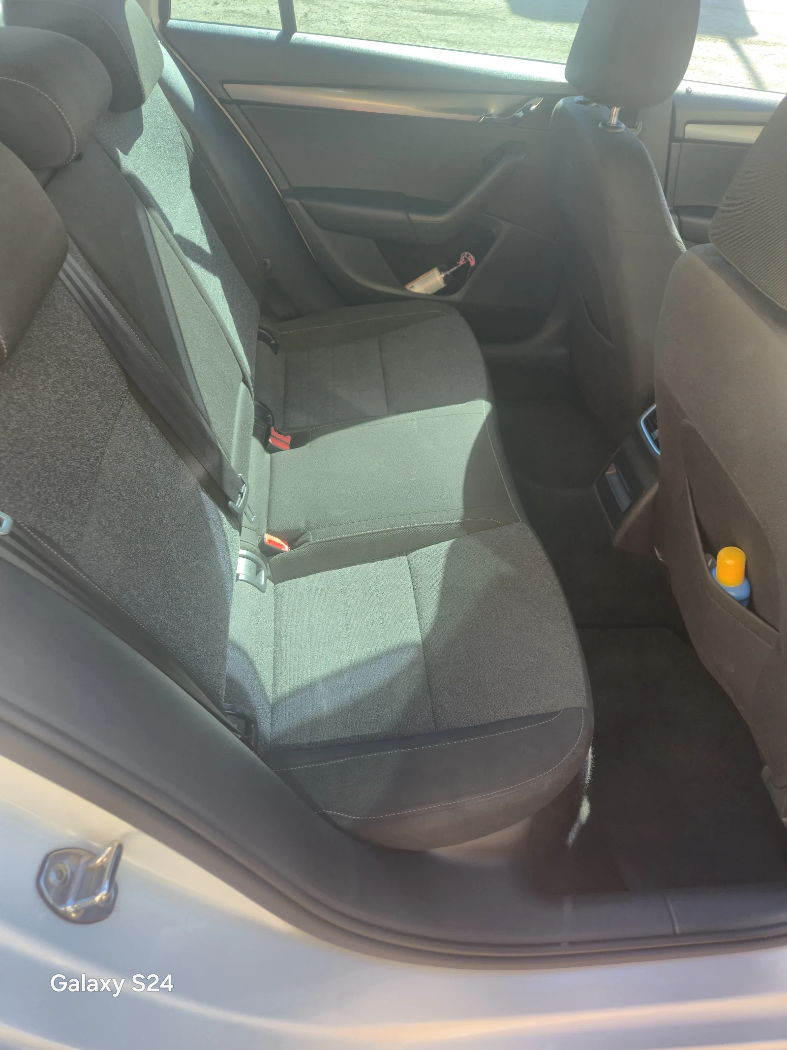 Skoda Octavia Комби, снимка 5 - Автомобили и джипове - 55991562