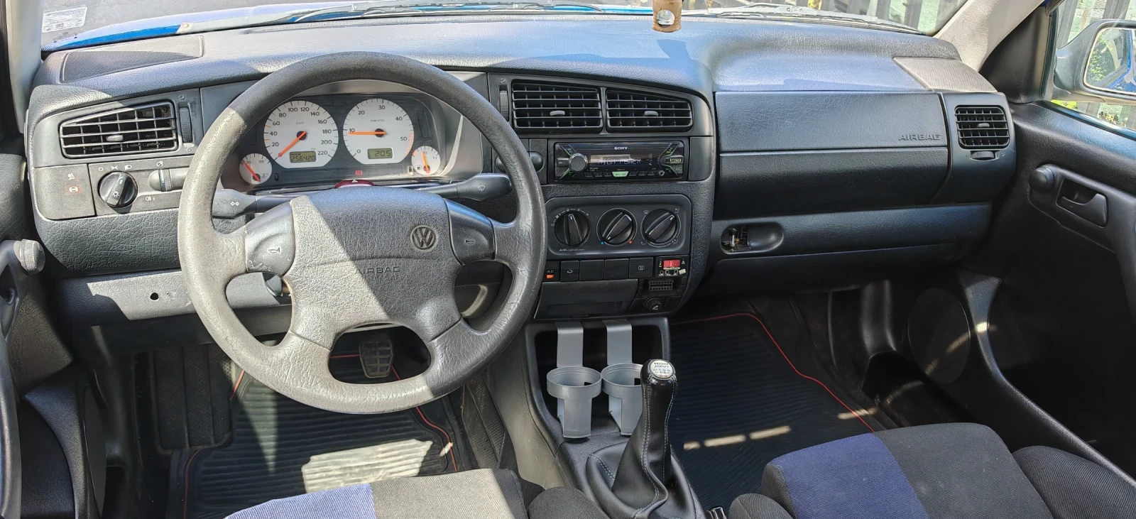 VW Golf TDi 110, снимка 5 - Автомобили и джипове - 56218680