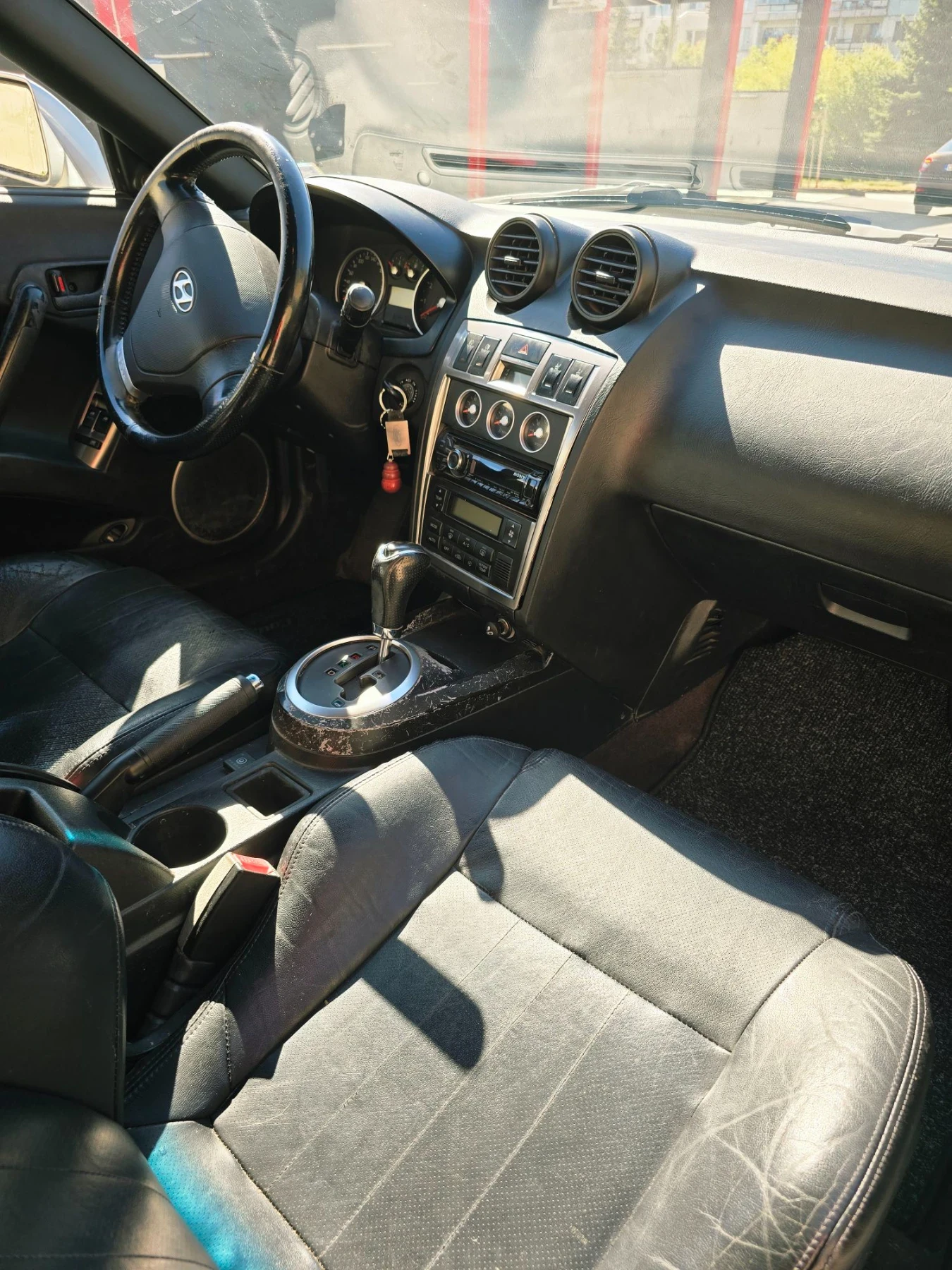 Hyundai Coupe 2, 7 V6, снимка 9 - Автомобили и джипове - 56313577