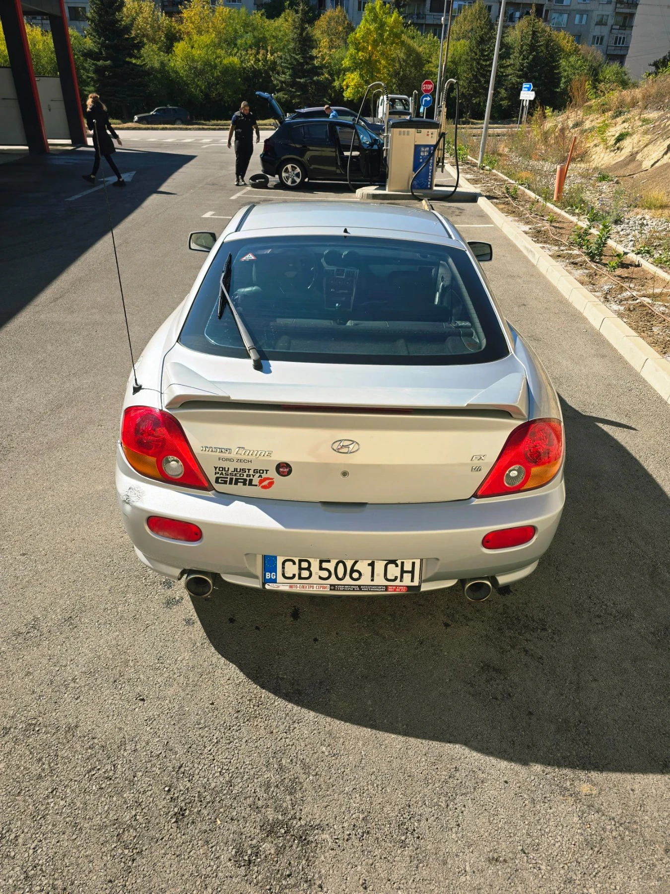 Hyundai Coupe 2, 7 V6, снимка 3 - Автомобили и джипове - 56313577