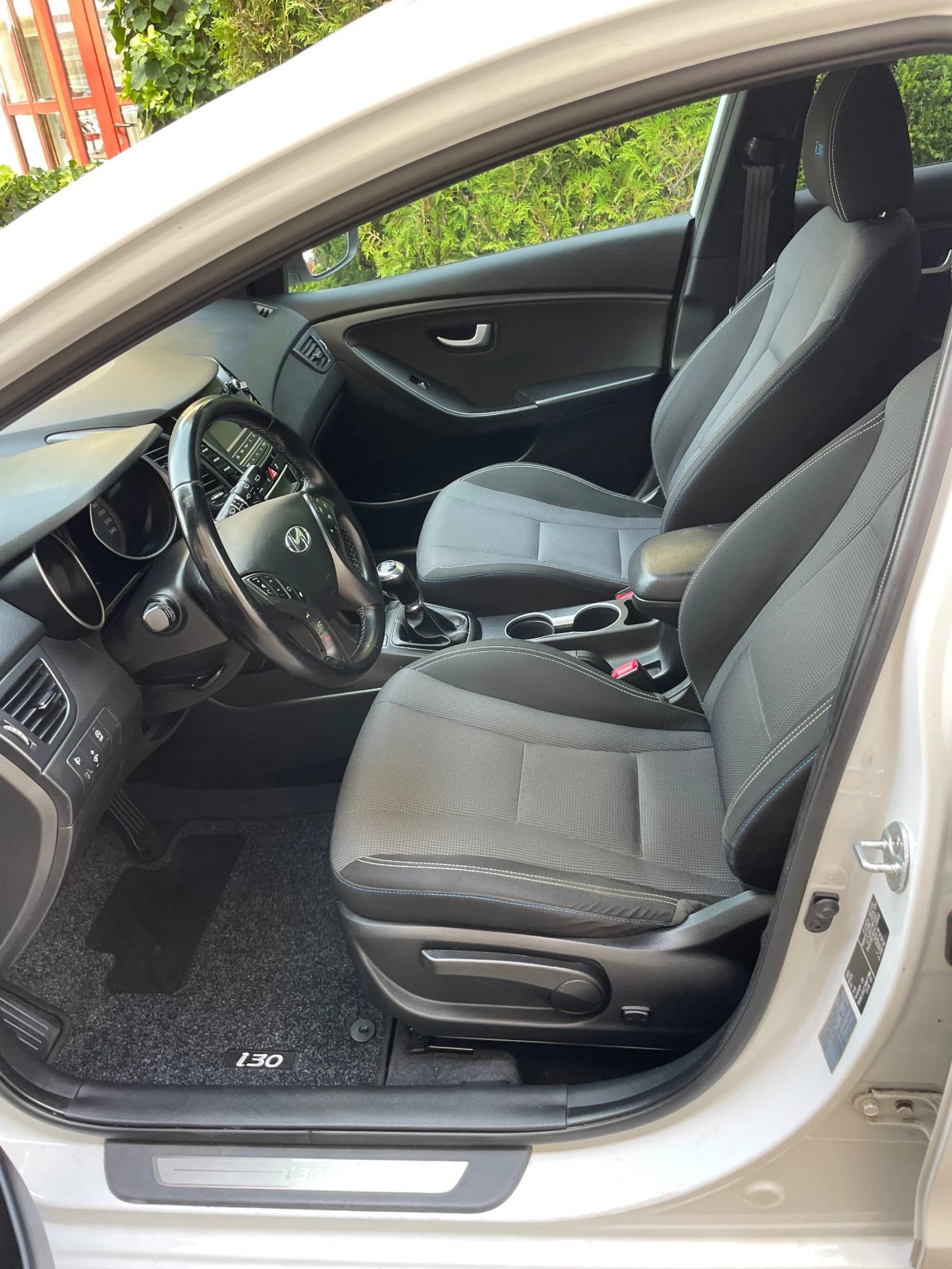Hyundai I30 1.4i* 100kc* passion blue | Mobile.bg � ����������� 9
