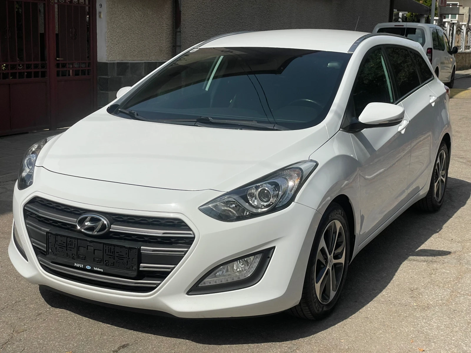 Hyundai I30 1.4i* 100kc* passion blue | Mobile.bg � ����������� 4