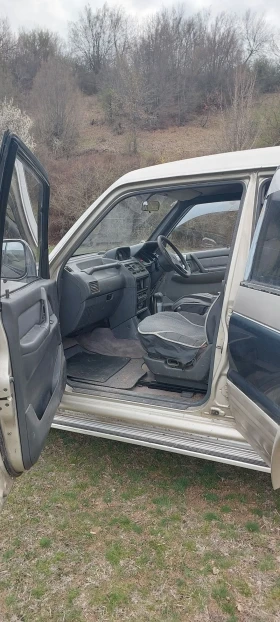 Mitsubishi Pajero Десен волан , снимка 10