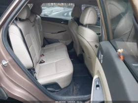 Hyundai Tucson LIMITED* ОБДУХВАНЕ* ПАНО* Подгрев* Камера* Lane as - 8500 € / 16624.56 лв. - 44173971 12