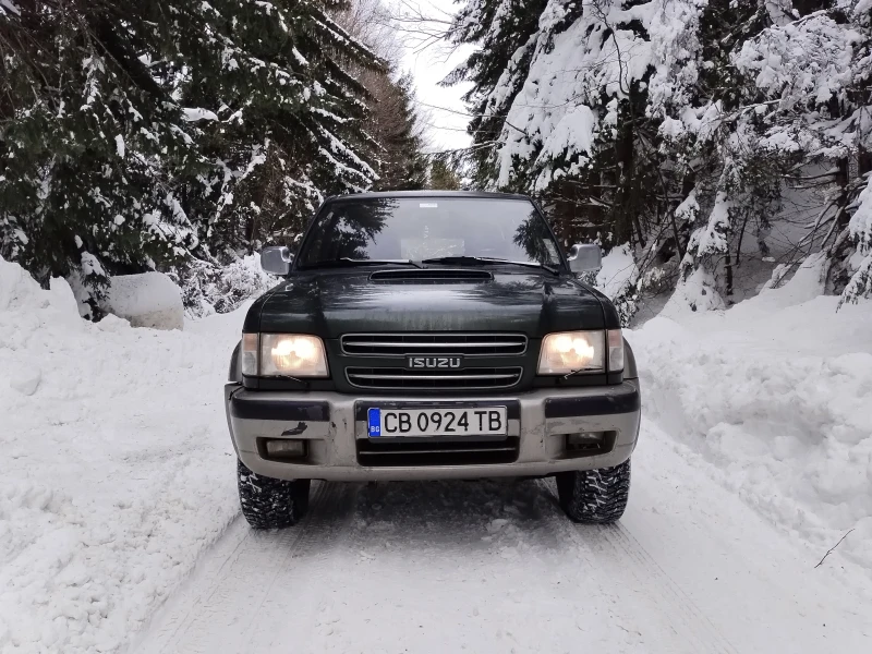 Isuzu Trooper, снимка 1 - Автомобили и джипове - 49512466