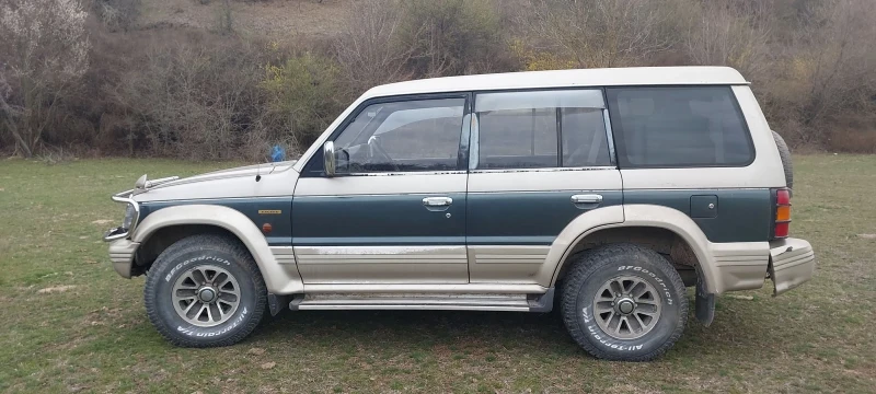 Mitsubishi Pajero Десен волан , снимка 3 - Автомобили и джипове - 52824310
