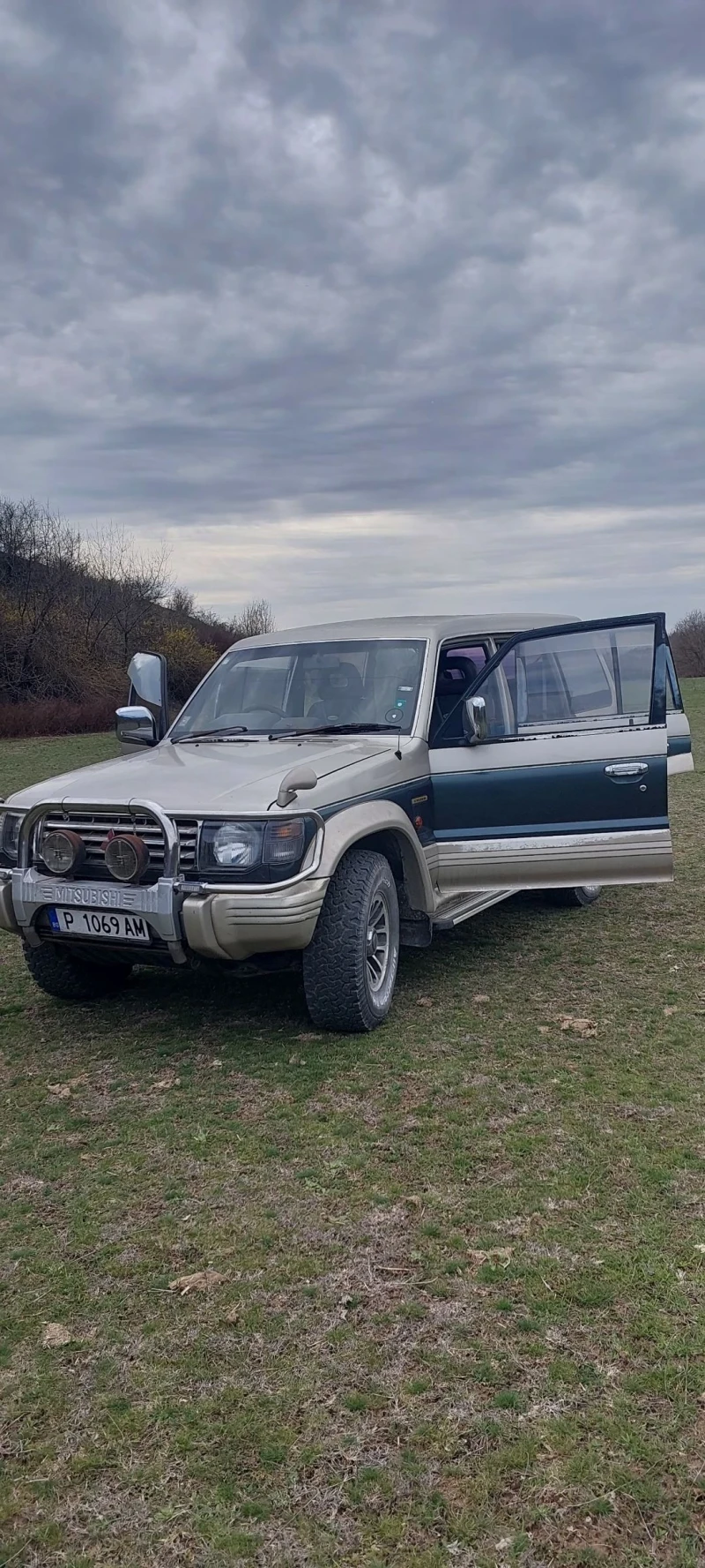 Mitsubishi Pajero Десен волан , снимка 12 - Автомобили и джипове - 52824310