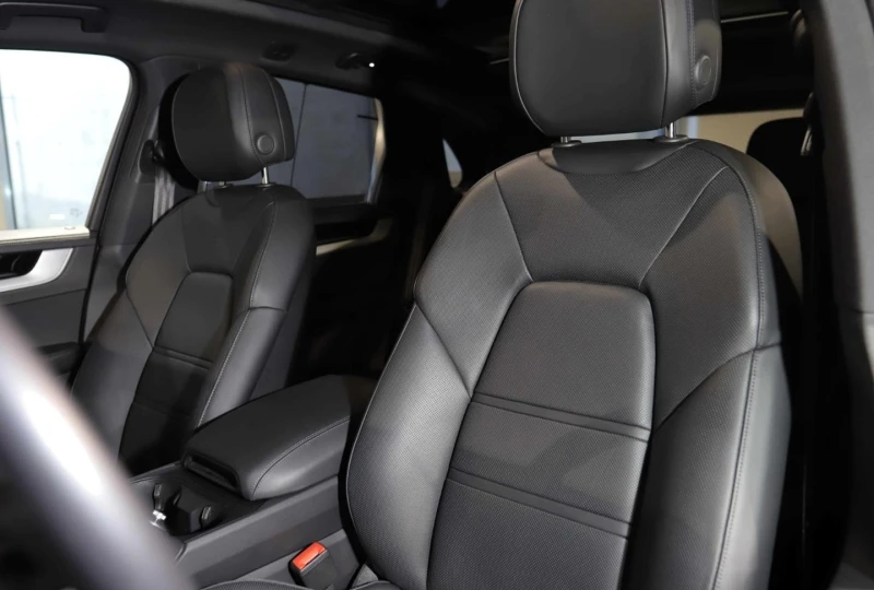 Porsche Cayenne E-HYBRID BOSE PANO SPORT-CHRONO 360, снимка 8 - Автомобили и джипове - 51773203