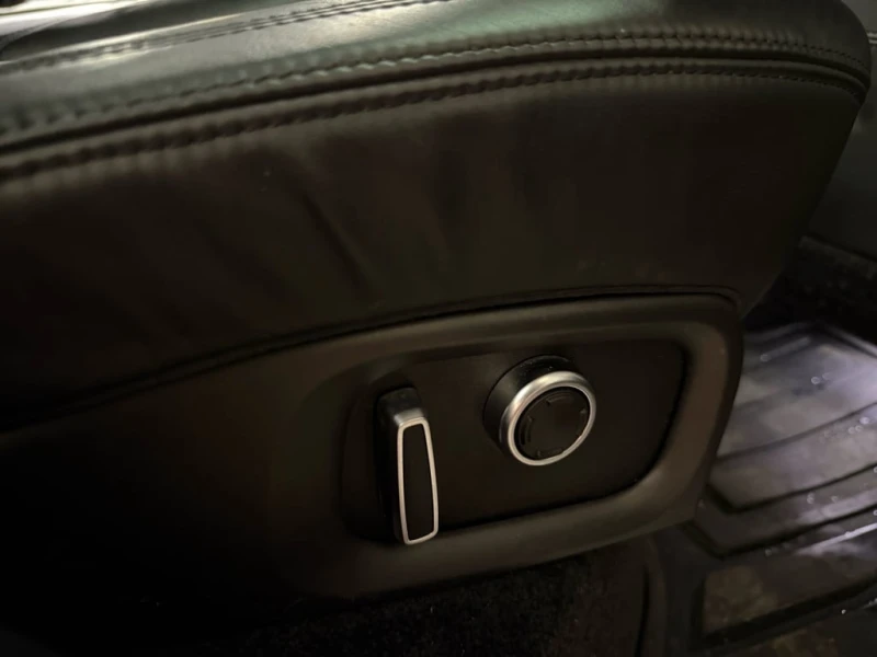 Land Rover Range rover * 4WD SC SWB BLUETOOTH NAVI BACKUP CAM PANO * CARF, снимка 17 - Автомобили и джипове - 52752506