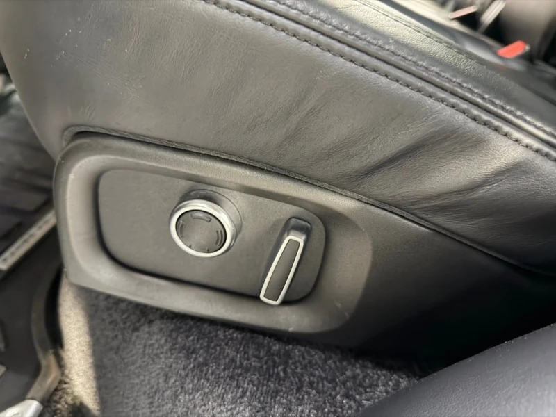 Land Rover Range rover * 4WD SC SWB BLUETOOTH NAVI BACKUP CAM PANO * CARF, снимка 15 - Автомобили и джипове - 52752506