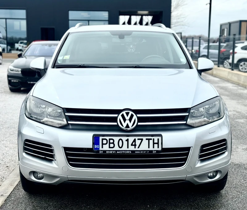 VW Touareg 3.0TDI, снимка 2 - Автомобили и джипове - 53454746