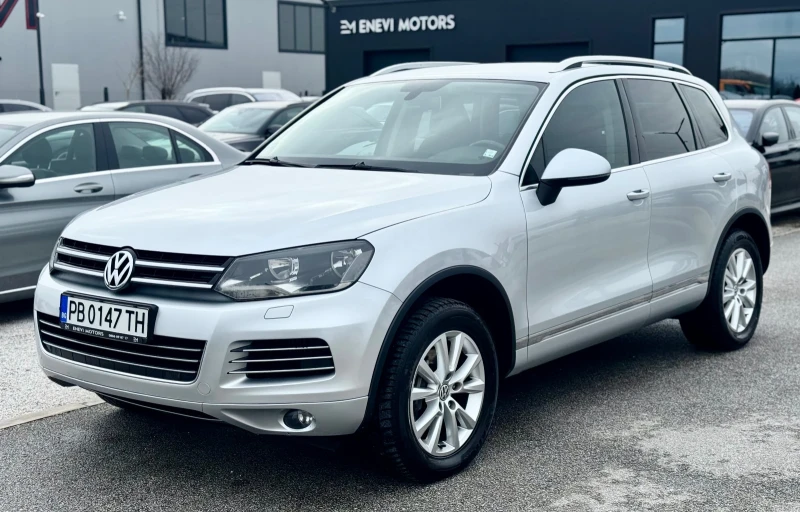 VW Touareg 3.0TDI, снимка 3 - Автомобили и джипове - 53454746