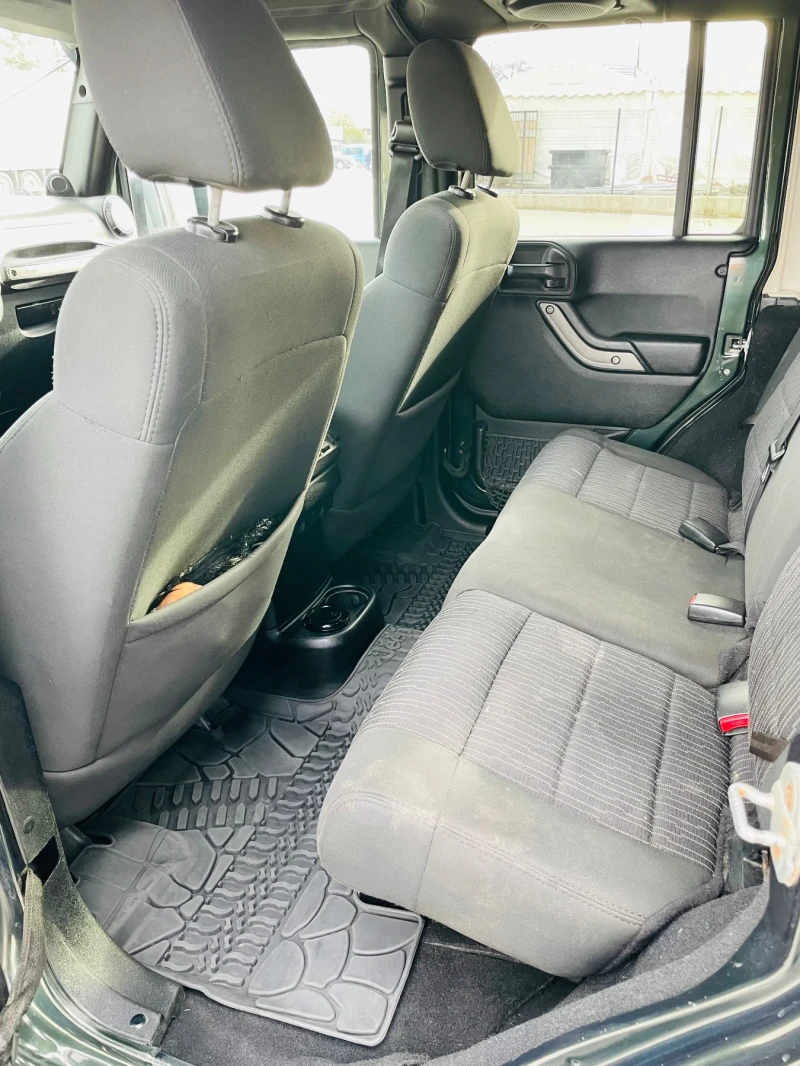 Jeep Wrangler 3.6 sport ръчка 4х4 285 к.с, снимка 9 - Автомобили и джипове - 53537840