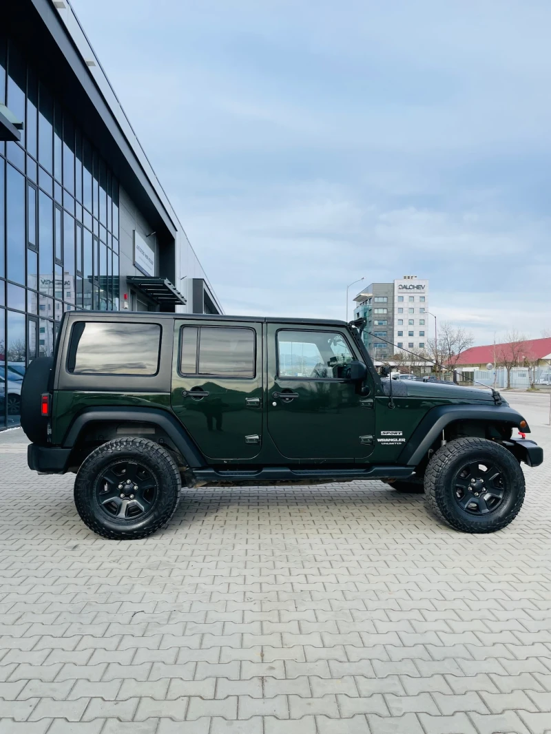 Jeep Wrangler 3.6 sport ръчка 4х4 285 к.с, снимка 5 - Автомобили и джипове - 53537840