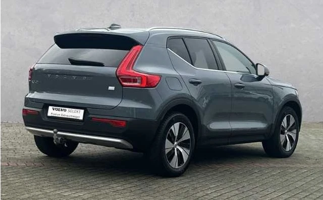 Volvo XC40, снимка 2 - Автомобили и джипове - 48444103