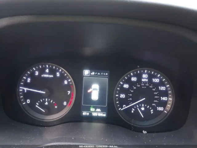 Hyundai Tucson LIMITED* ОБДУХВАНЕ* ПАНО* Подгрев* Камера* Lane as, снимка 13 - Автомобили и джипове - 53028917