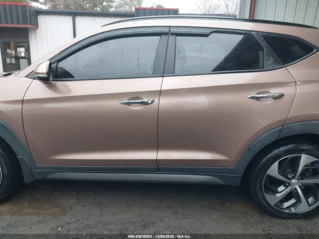 Hyundai Tucson LIMITED* ОБДУХВАНЕ* ПАНО* Подгрев* Камера* Lane as, снимка 6 - Автомобили и джипове - 53028917