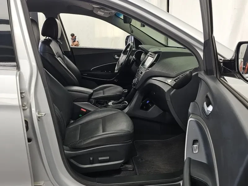 Hyundai Santa fe The Prime Diesel 2.2 4Wd Exclusive, снимка 11 - Автомобили и джипове - 54938924