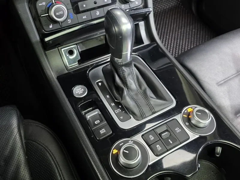 VW Touareg V6 3.0 TDI Bluemotion Premium | Mobile.bg � ����������� 9
