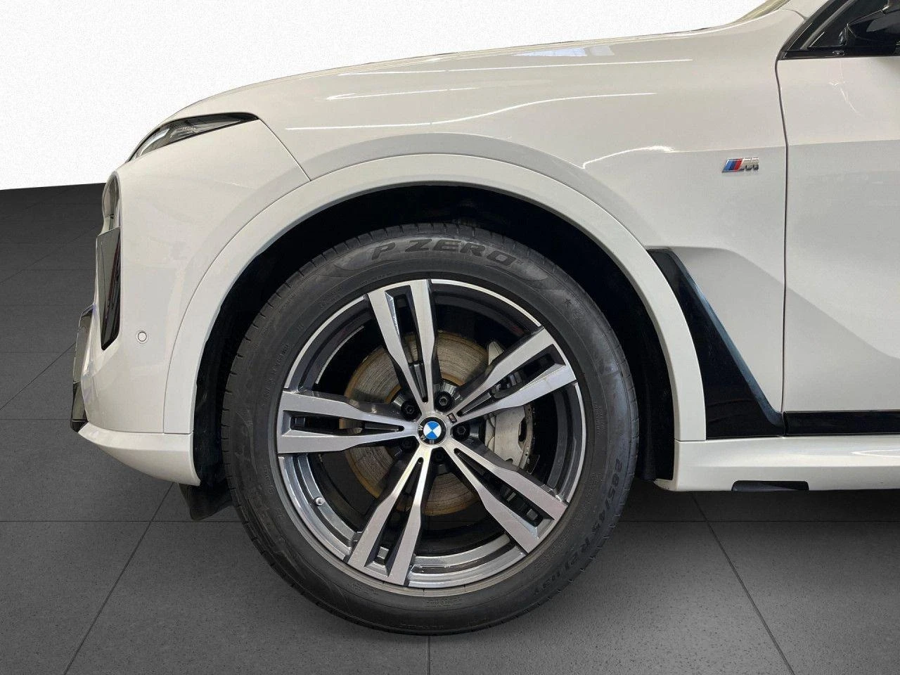 BMW X7 40i/xDrive/FACELIFT/M-SPORT/H&K/HEAD UP/PANO/360/  - изображение 3