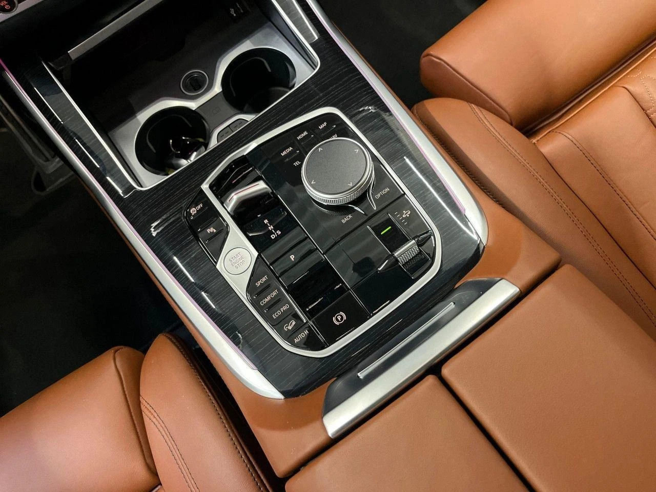 BMW X7 40i/xDrive/FACELIFT/M-SPORT/H&K/HEAD UP/PANO/360/  - изображение 8