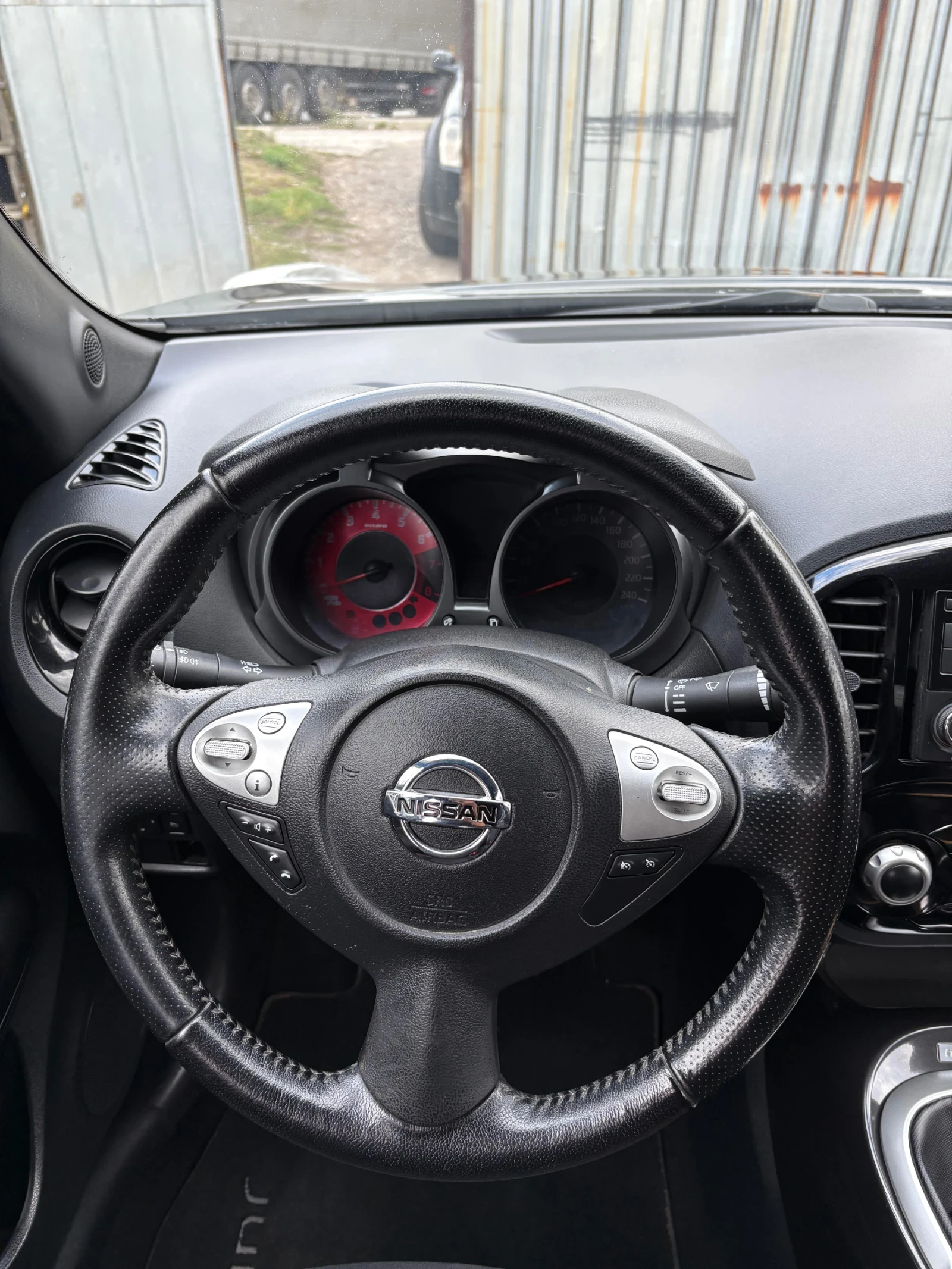 Nissan Juke 1.6i- NISMO     | Mobile.bg   14