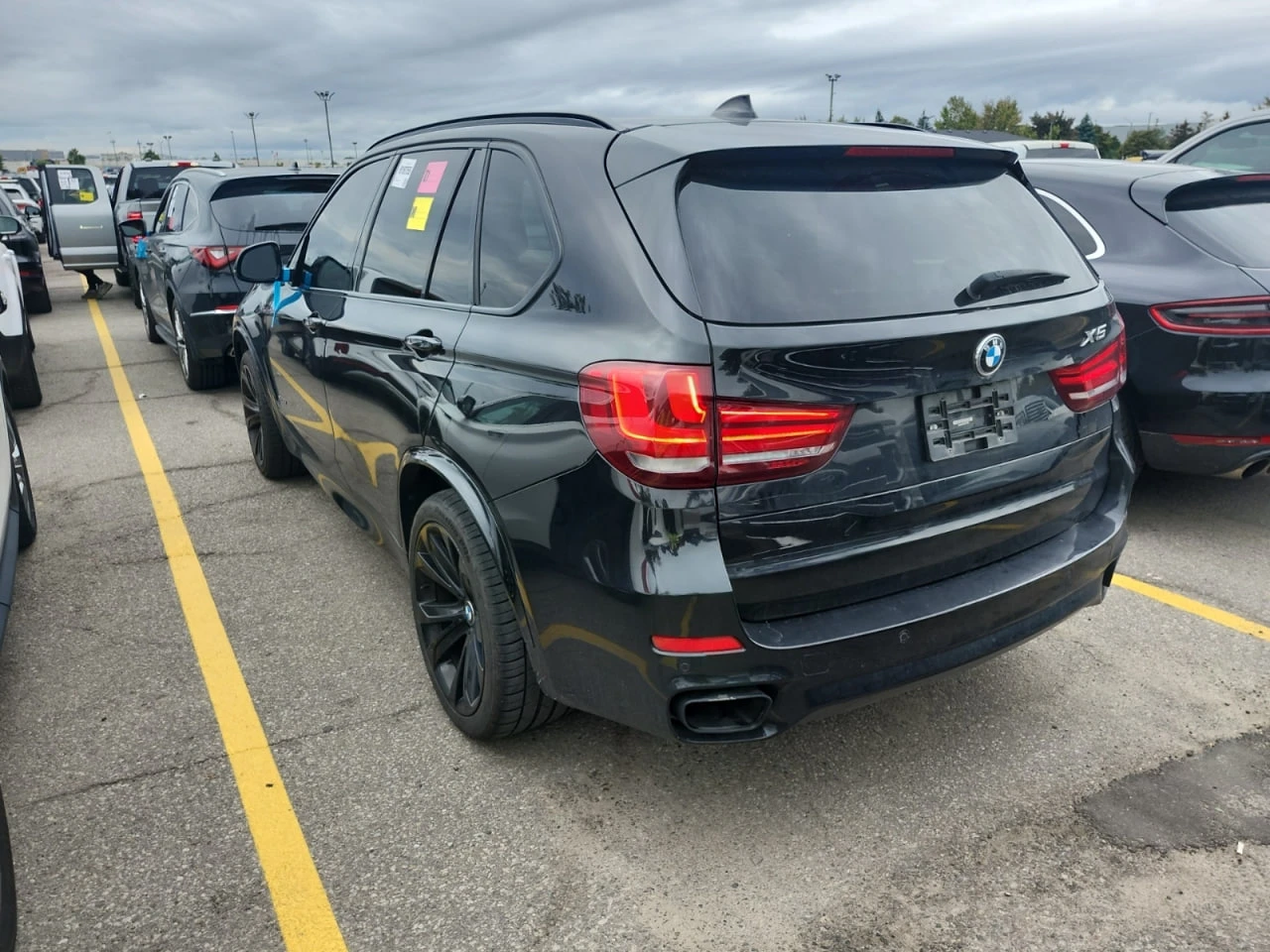 BMW X5 * АВТО КРЕДИТ* ЦЕНА ДО БГ * СЕРВИЗНА ИСТОРИЯ *  - изображение 4
