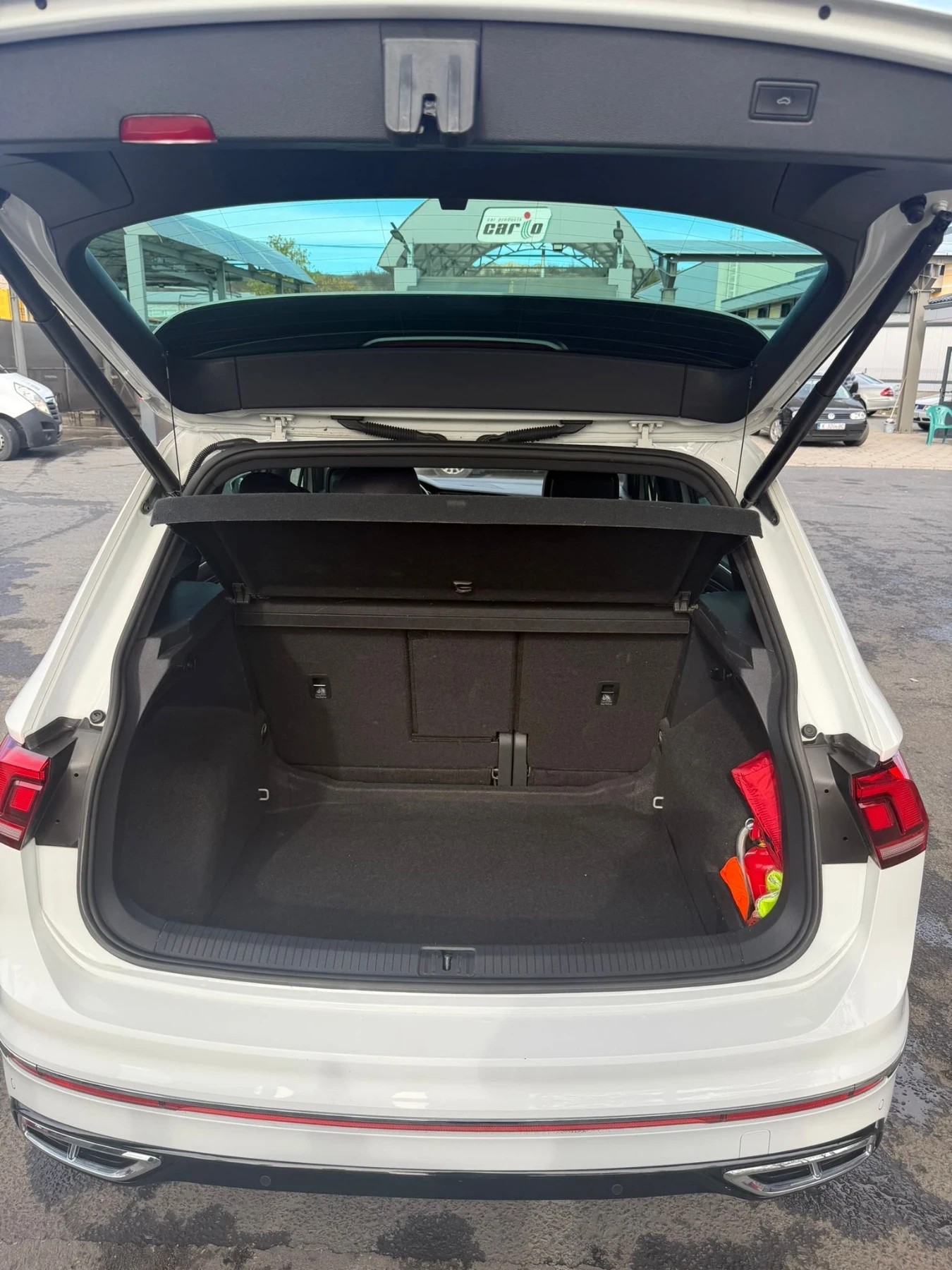 VW Tiguan R-Line | Mobile.bg   15