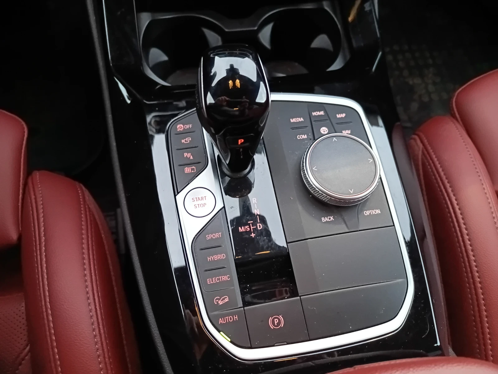 BMW X3 3.0 E xdrive Sportautomatic, снимка 13 - Автомобили и джипове - 53968374