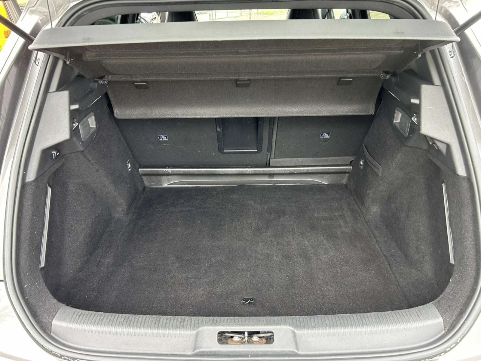DS DS 7 Crossback 2.0 HDI 180 * EAT 8 * VIRTUAL * PERFORMANCE* , снимка 15 - Автомобили и джипове - 54733124
