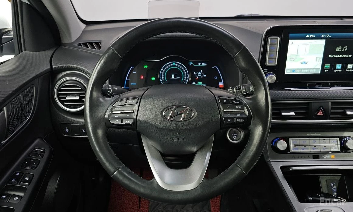 Hyundai Kona, снимка 13 - Автомобили и джипове - 54779675