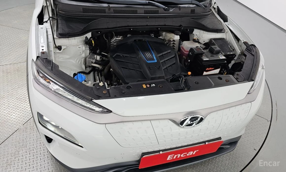 Hyundai Kona, снимка 6 - Автомобили и джипове - 54779675