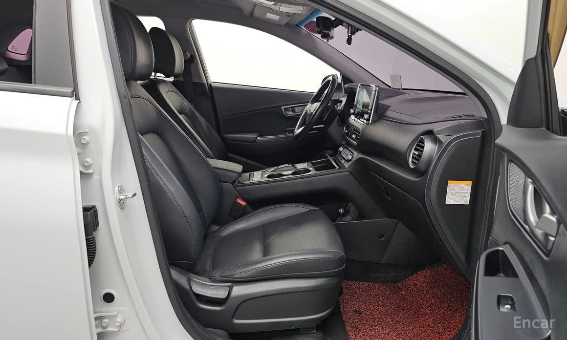 Hyundai Kona, снимка 11 - Автомобили и джипове - 54779675