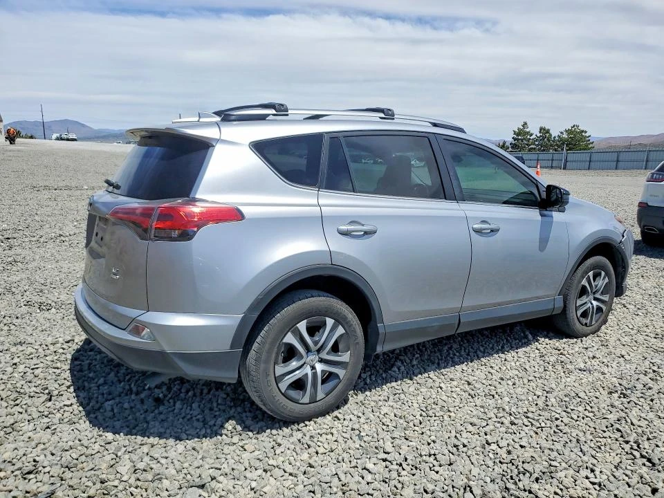 Toyota Rav4, снимка 6 - Автомобили и джипове - 54962154